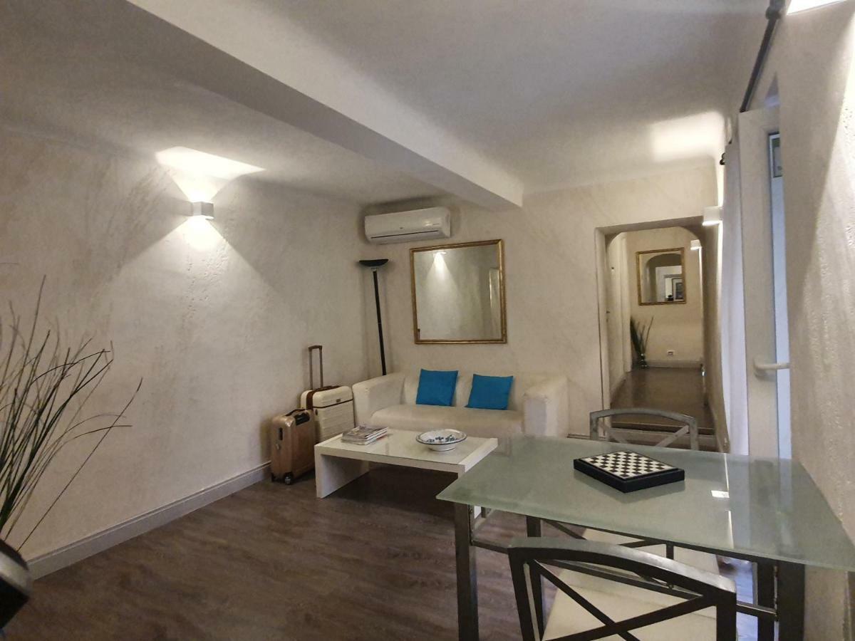 Delsi Suites Pantheon Rom Exterior foto